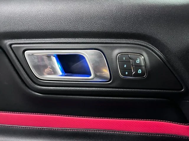 Used 2020 Black Ford GT Premium image 20