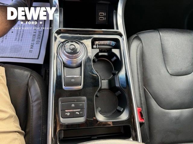 Used 2020 Burgundy Ford Titanium image 22