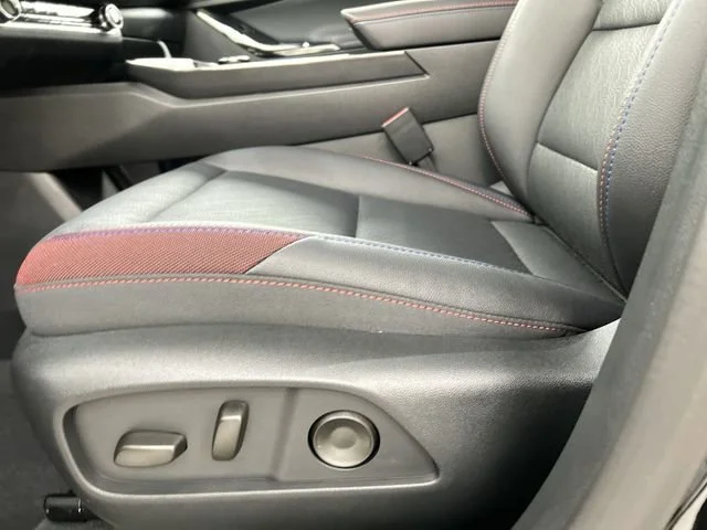 2026 Chevrolet Equinox RS - Photo 23