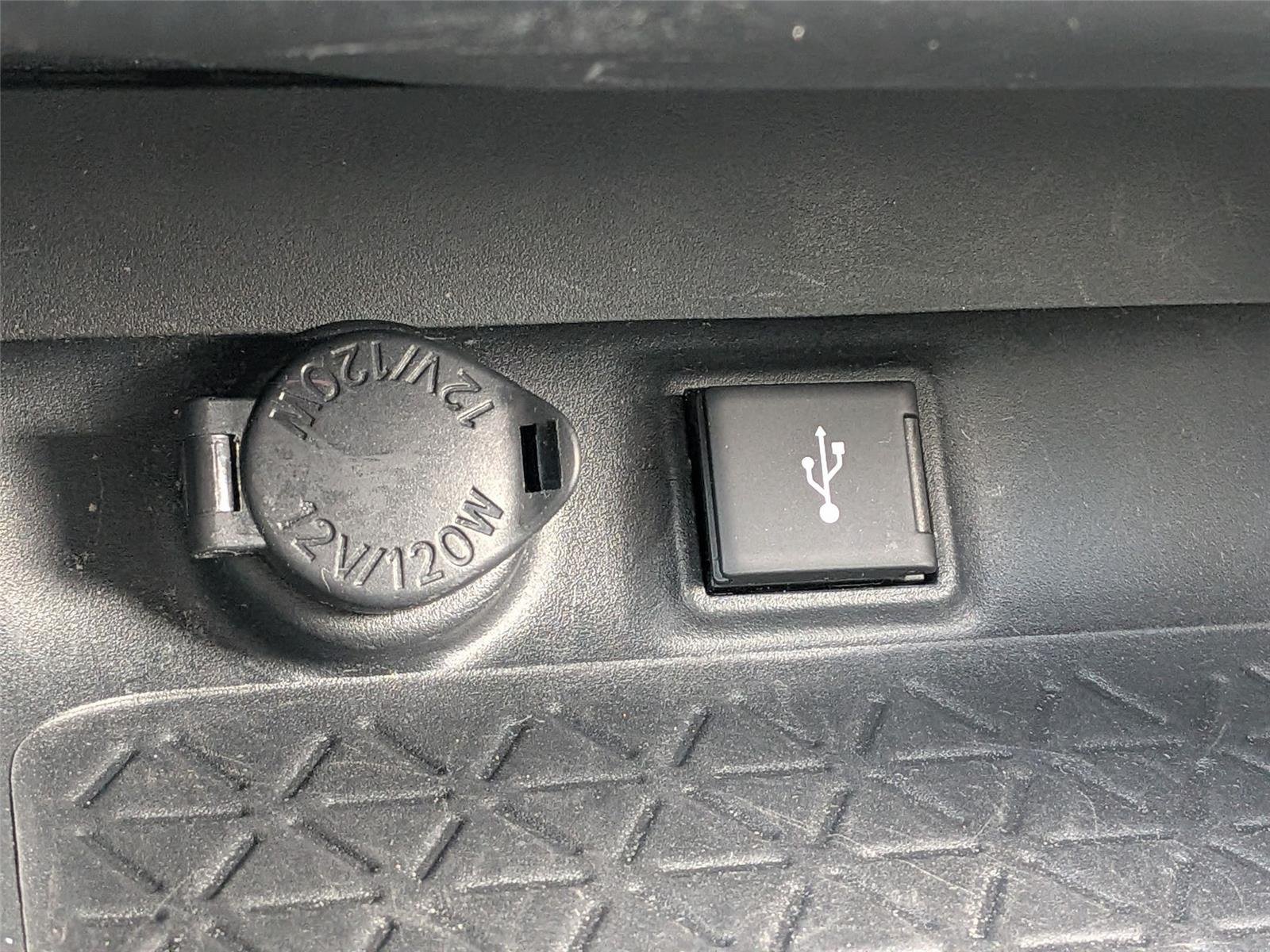 Used 2020 Magnetic Gray Metallic TOYOTA  image 13