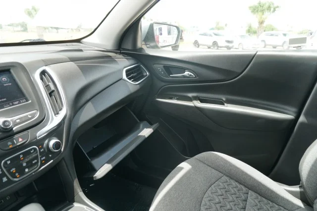 Used 2024 Sterling Gray Metallic Chevrolet LT image 32