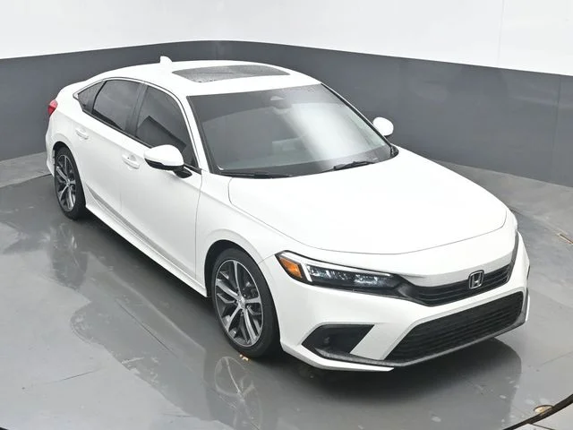 Certified Used 2024 Platinum White Pearl Honda 1.5T 4D TOURING image 13