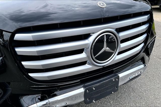 Used 2026 Black Mercedes-Benz GLS 450 image 27