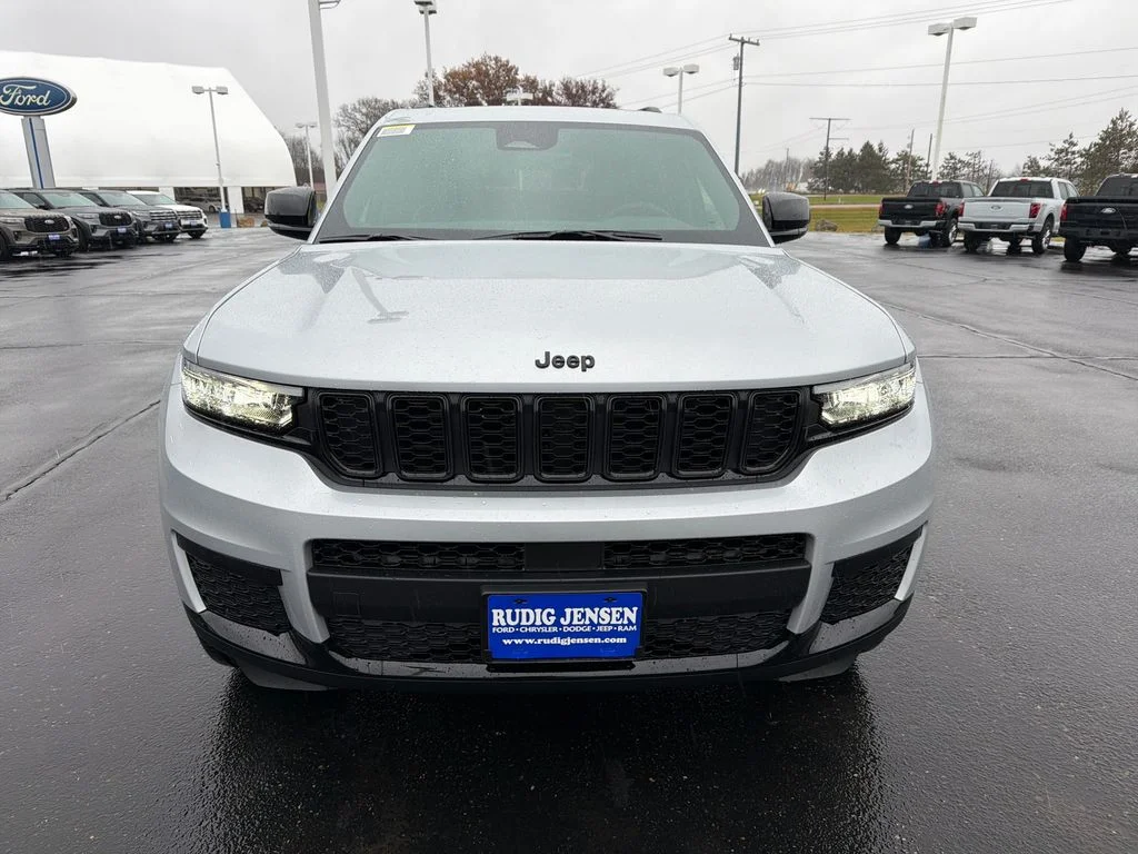 2025 Jeep Grand Cherokee L Altitude - Photo 8