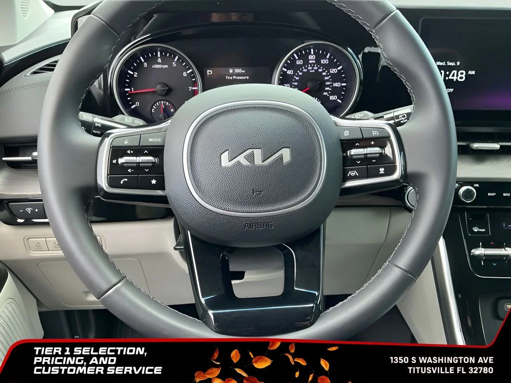 Used 2024 Red Kia EX image 34