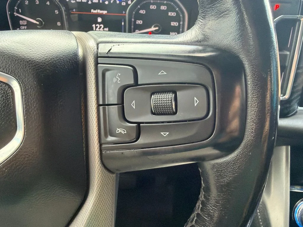 Used 2021 Red GMC Denali image 19
