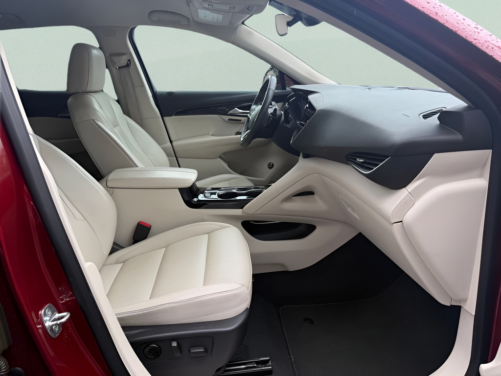 Used 2021 Red Buick Essence image 14