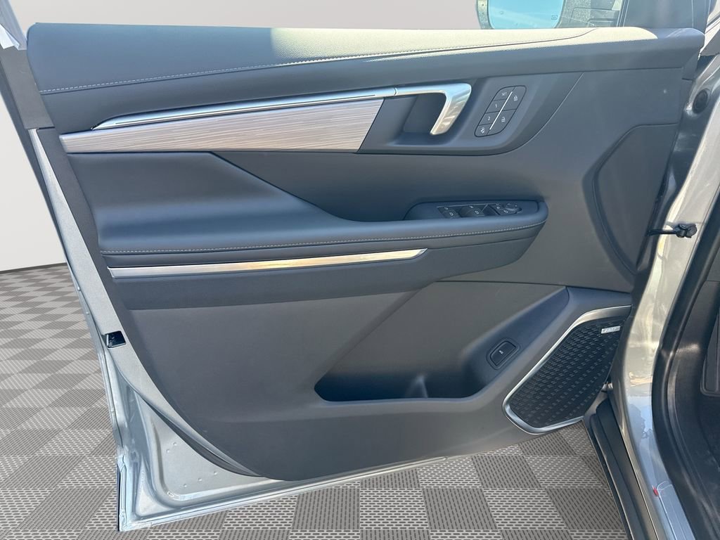 2026 Buick Enclave Preferred - Photo 22