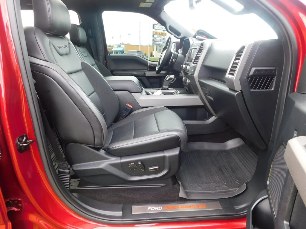 Used 2019 Red Ford Raptor image 23