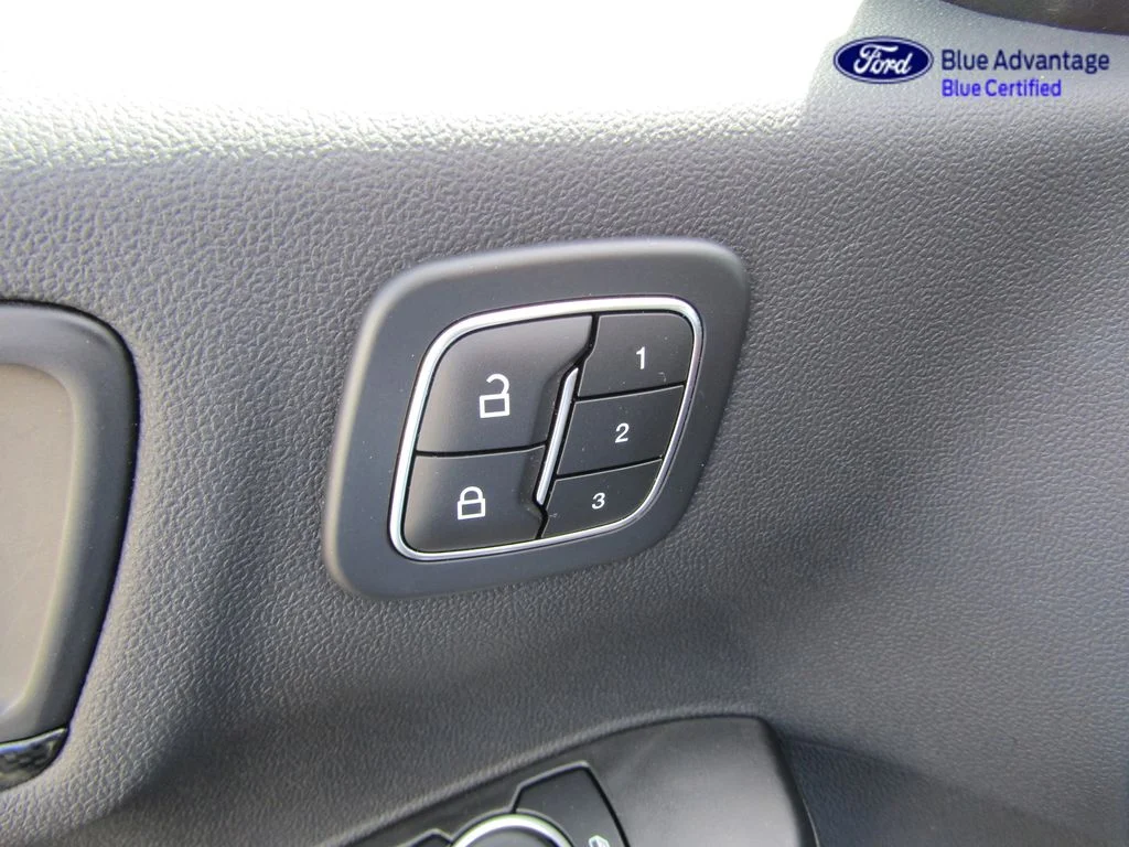 Certified Used 2023 Star White Ford ST-Line Select image 32