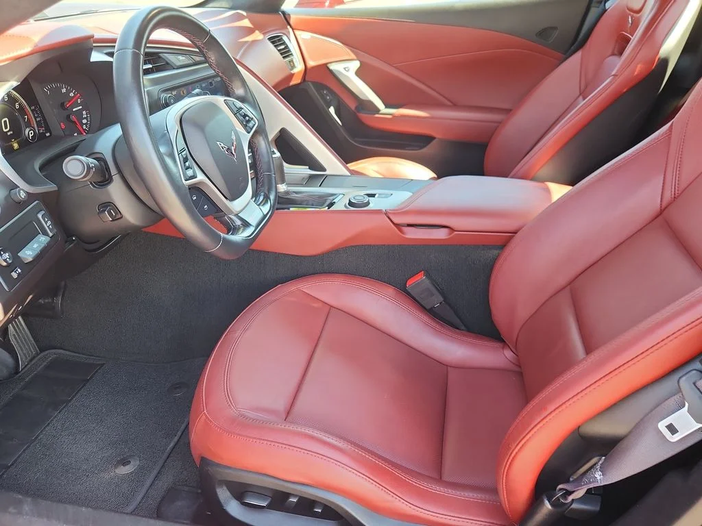 Used 2017 Red Chevrolet Z06 image 7