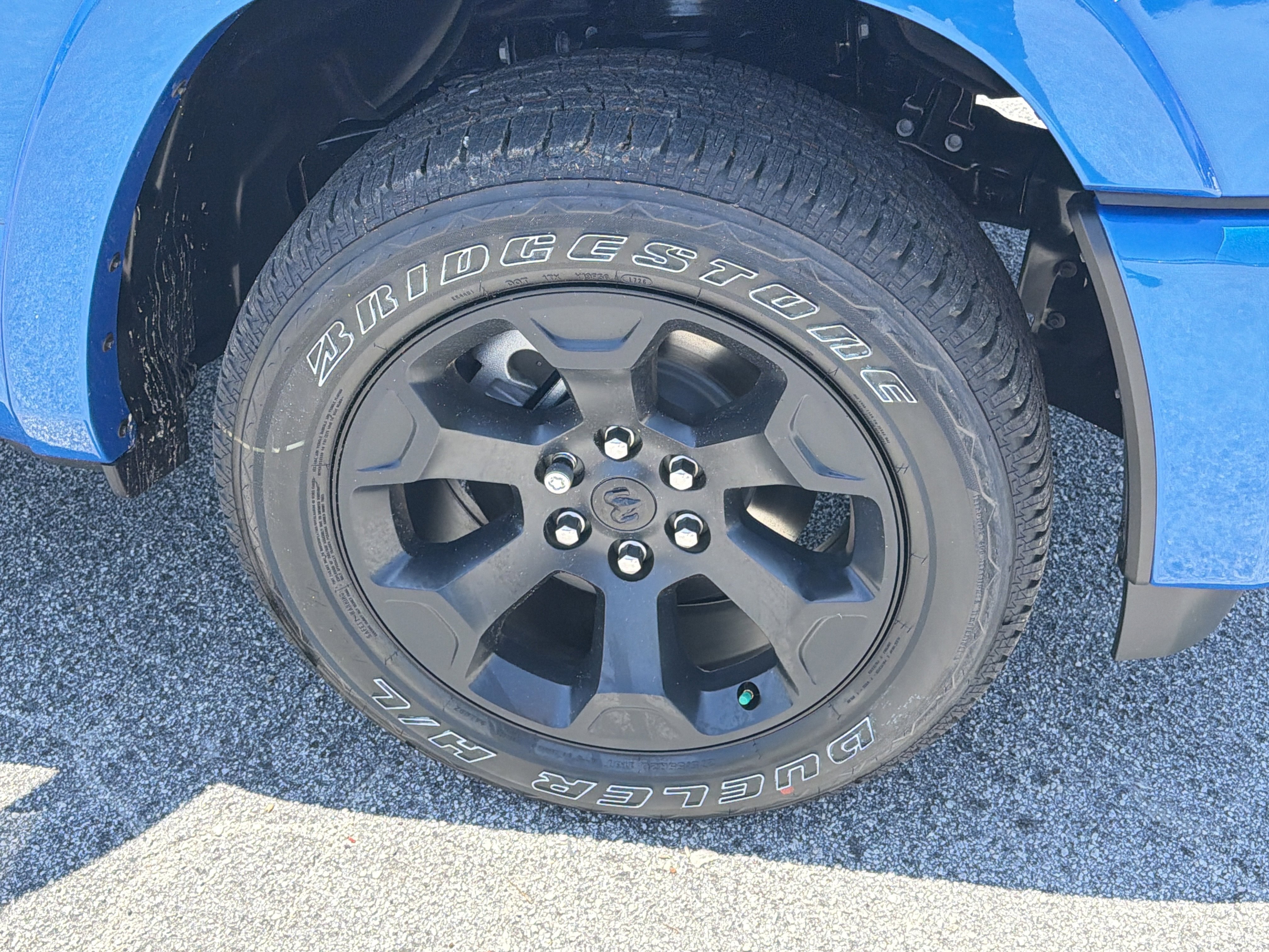 New 2026 Hydro Blue Pearl-Coat Exterior Paint RAM Big Horn image 13