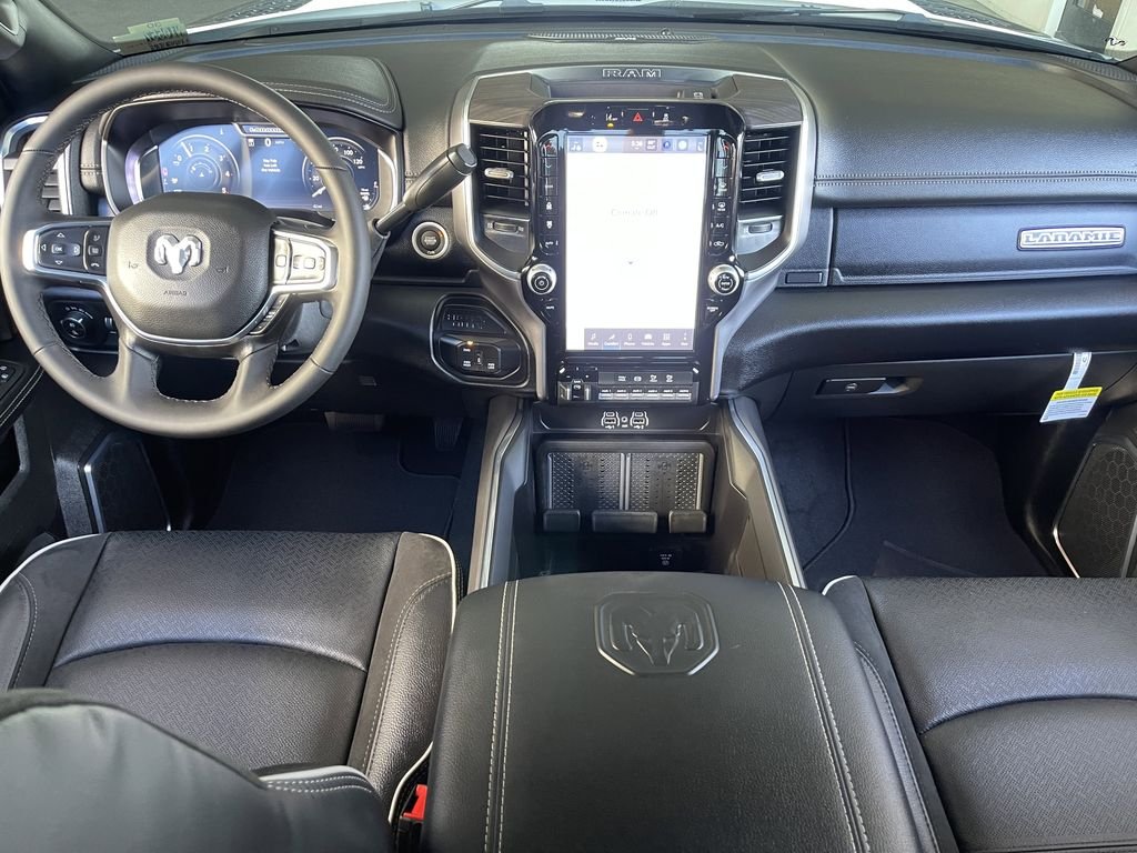 New 2026 Bright White Clear-Coat Exterior Paint RAM Laramie image 23