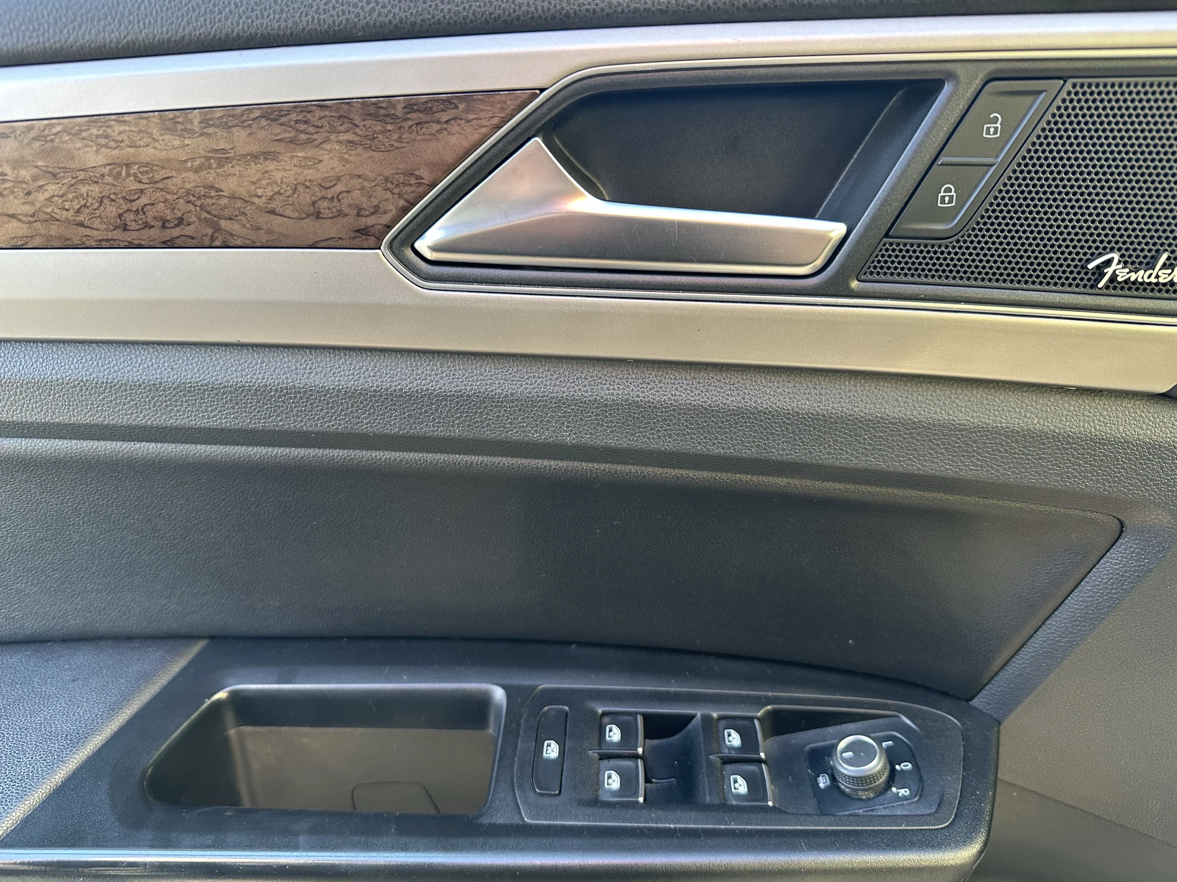 Certified Used 2019 Black Volkswagen Execline image 11