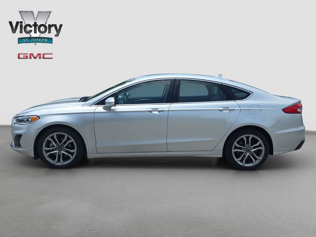 Used 2019 Silver Ford SEL image 6