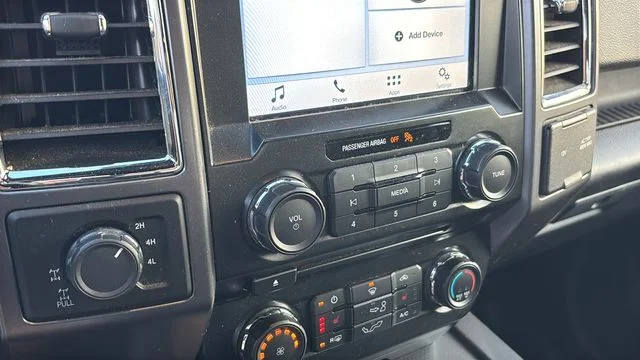 Used 2016 Black Ford XLT image 17