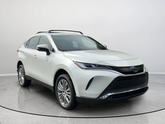2022 Toyota Venza XLE