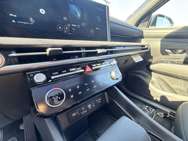 2025 Hyundai Santa Cruz Limited - Photo 18
