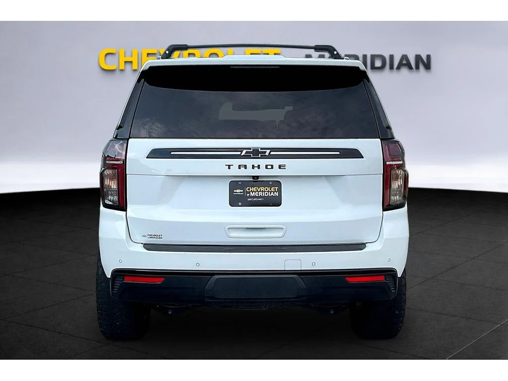 Used 2023 Summit White Chevrolet Z71 image 4