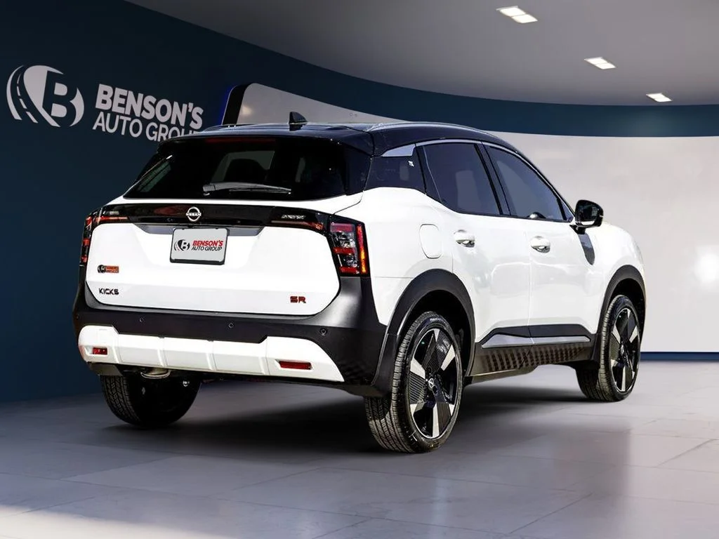 New 2026 White Nissan SR image 4