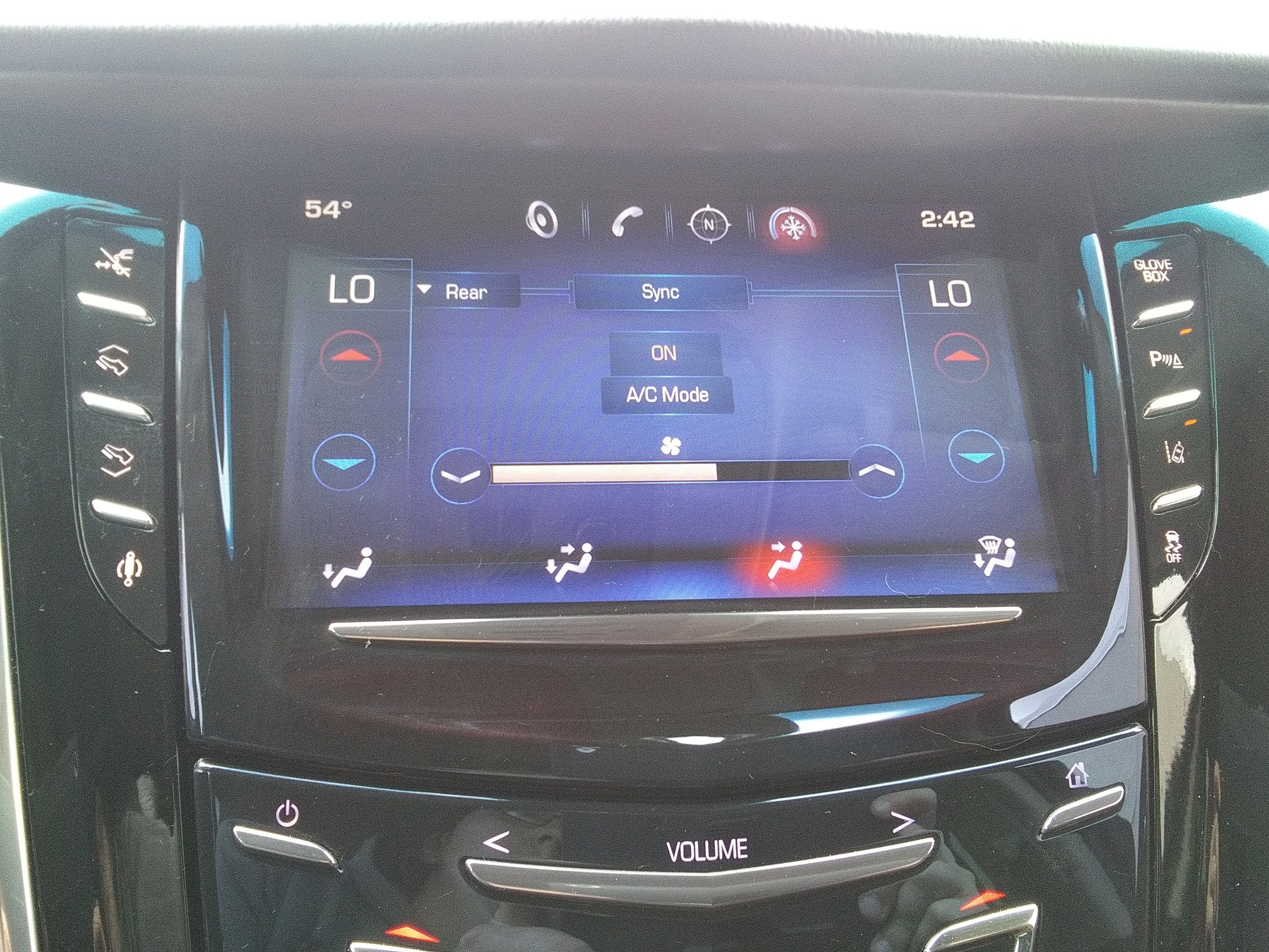 Used 2015 White Cadillac Premium image 28