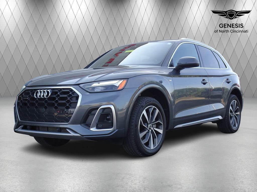 2022 Audi Q5 45 Premium's photo
