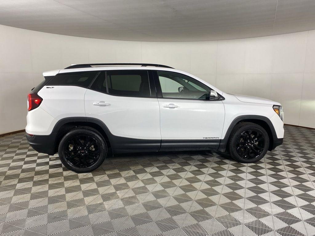 Used 2022 Summit White GMC SLT image 11