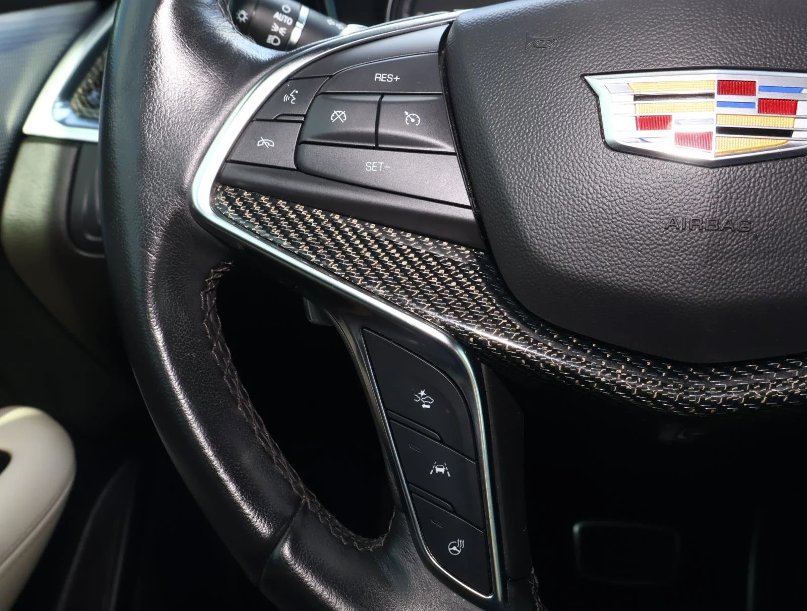 2023 Cadillac XT5 Sport - Photo 28