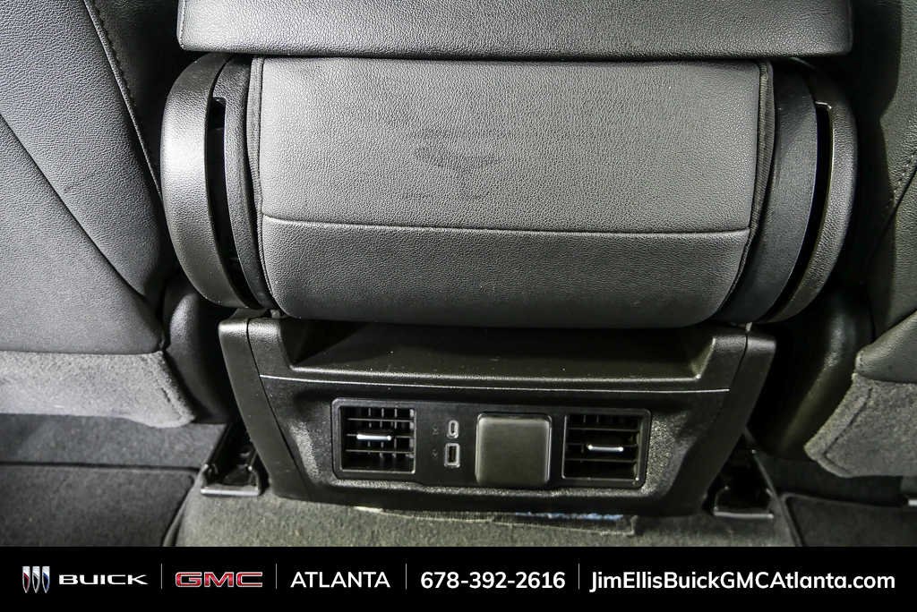 Used 2025 Summit White GMC SLT image 18