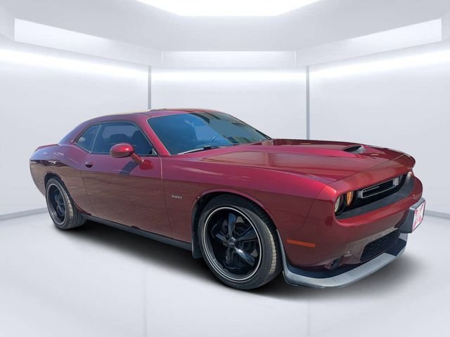 Used 2019 Red Dodge R/T image 1