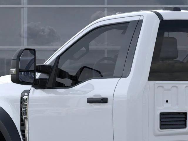 New 2026 Oxford White Ford F-550® XL image 42