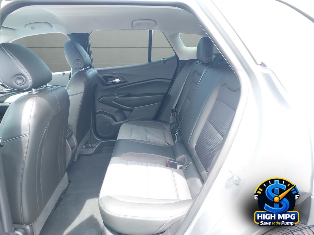 Used 2025 Gray Chevrolet LT image 20