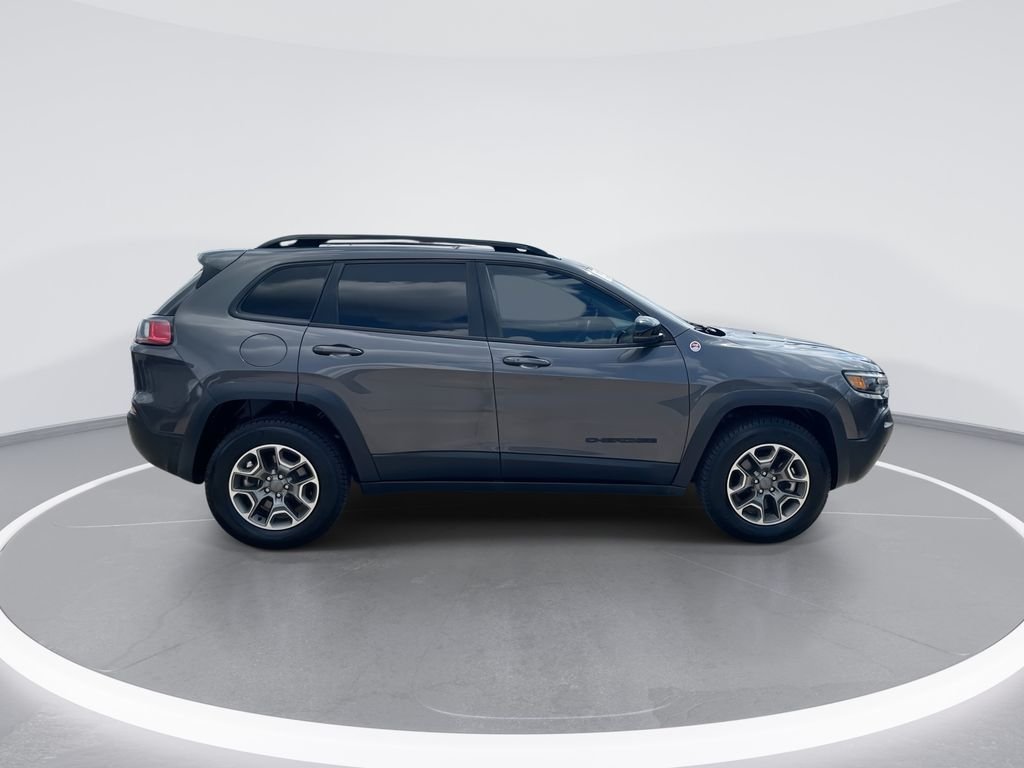 Used 2023 Gray Jeep Trailhawk image 9