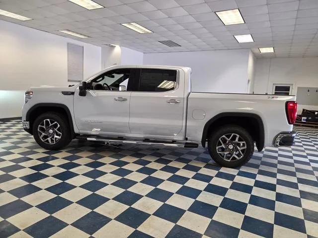 New 2026 Glacier White Tricoat GMC SLT image 4