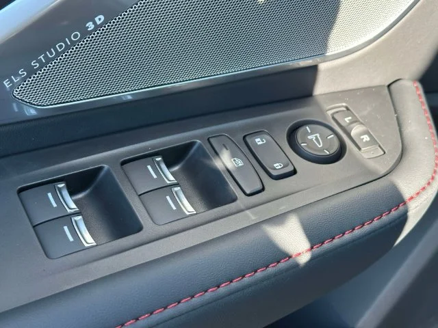2026 Acura RDX A-Spec Package - Photo 16