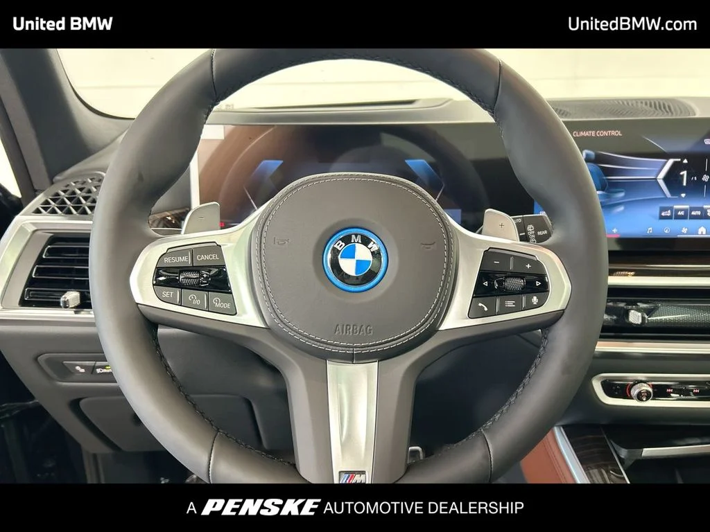 2026 BMW X5 50e - Photo 14