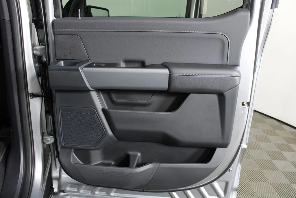 New 2026 Silver Ford XLT image 9