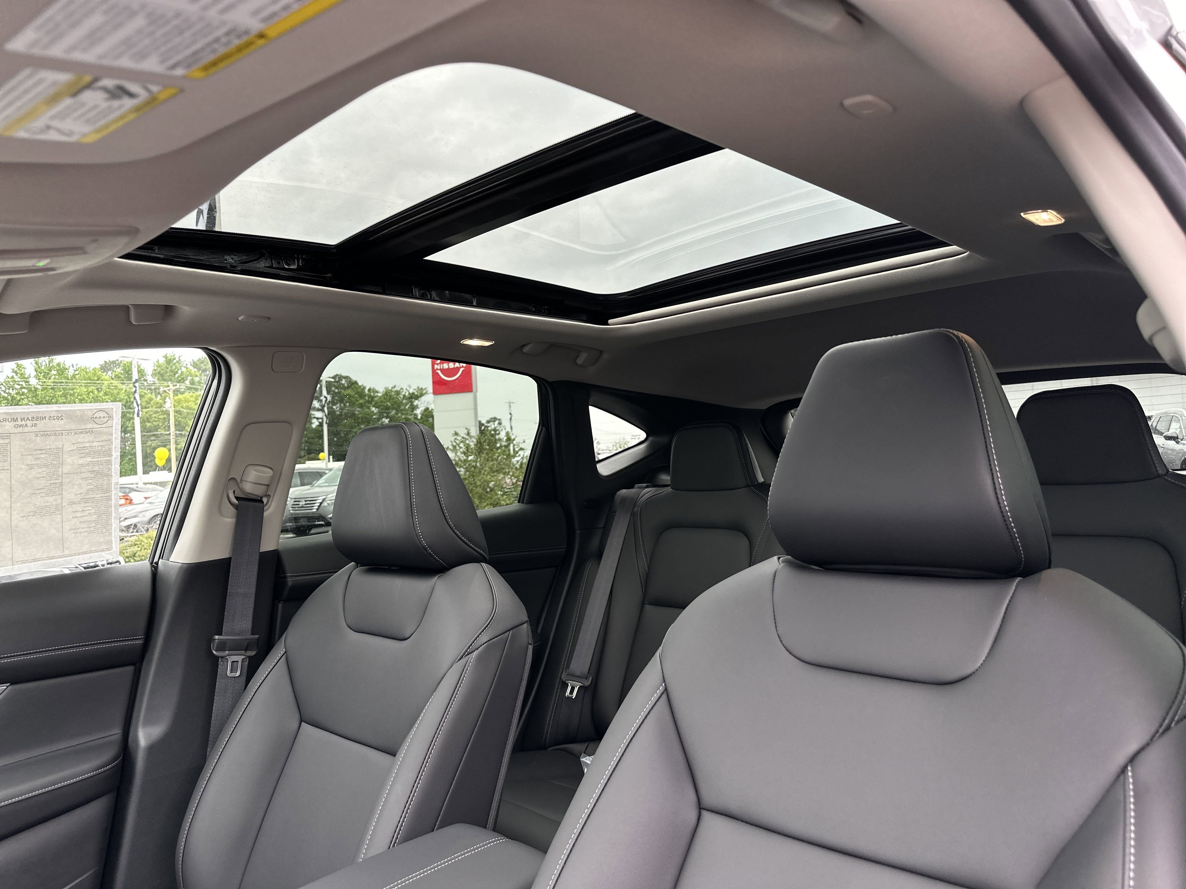 2025 Nissan Murano SL - Photo 35