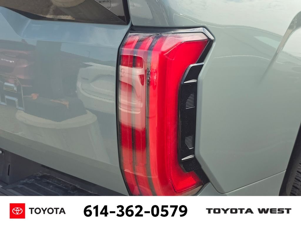 Used 2024  Toyota Platinum image 9