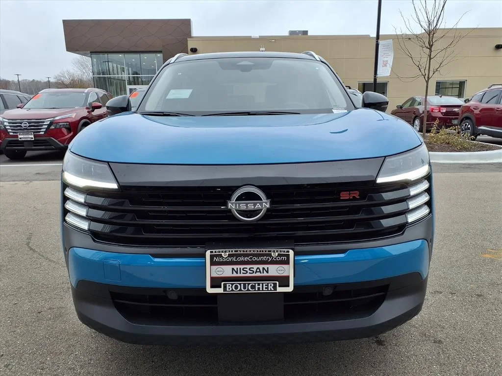 New 2026 Arctic Ice Blue Metallic / Super Black Two-tone Nissan SR image 8