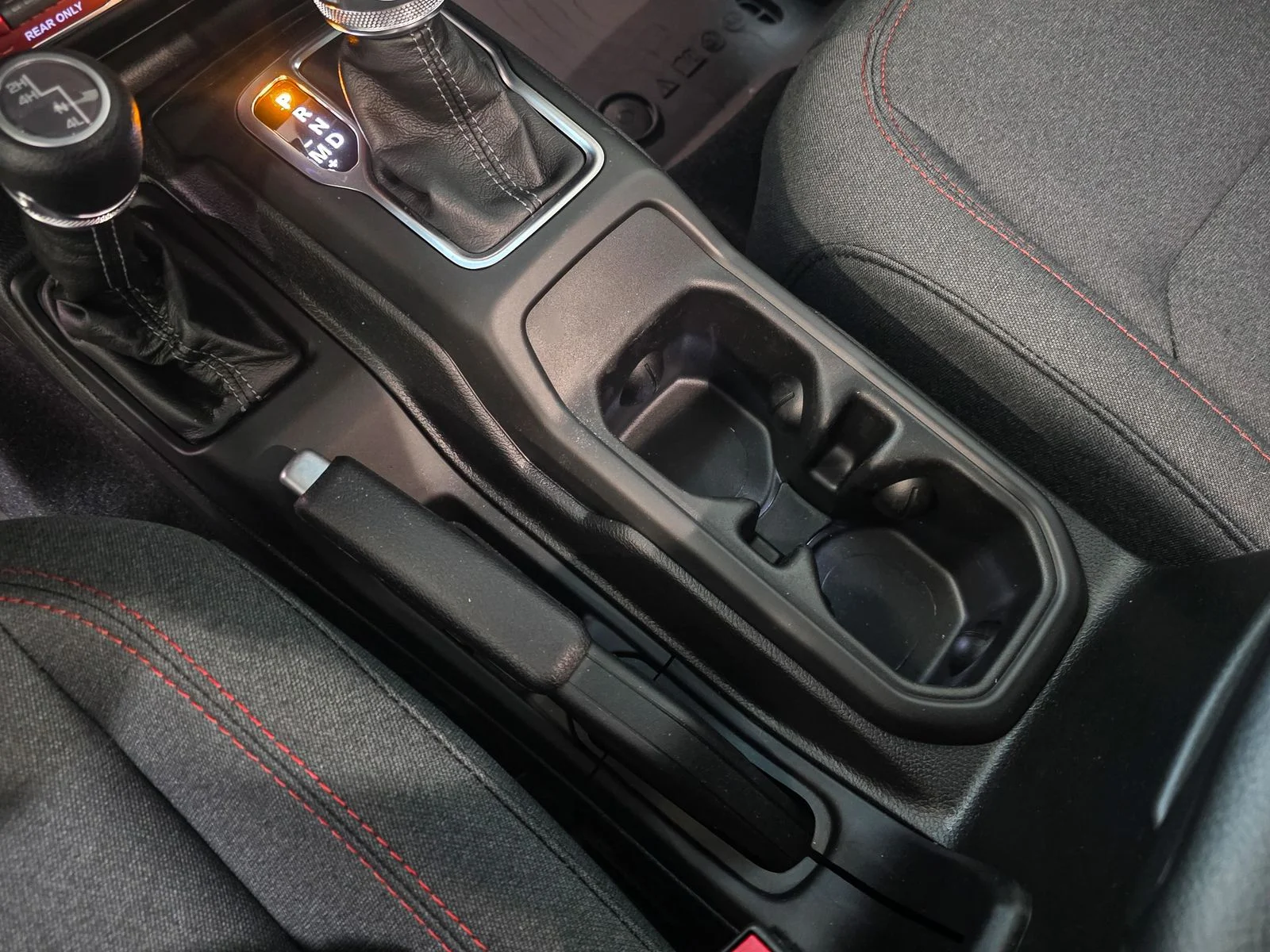 2026 Jeep Wrangler 4-Door Rubicon - Photo 27