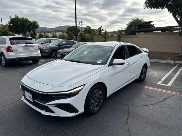 2024 Hyundai Elantra SEL