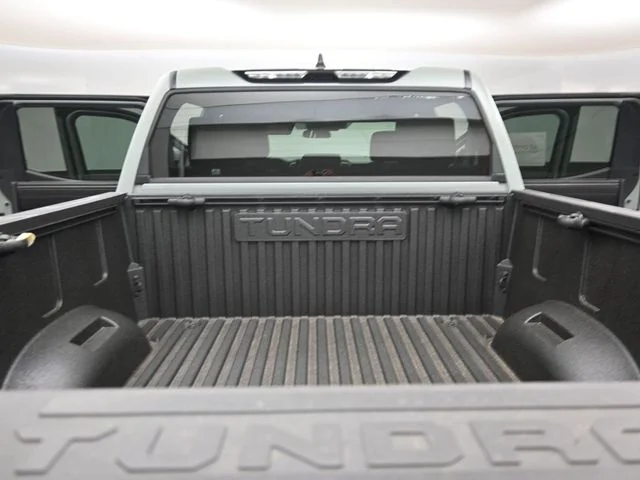 Used 2025  Toyota SR5 image 13