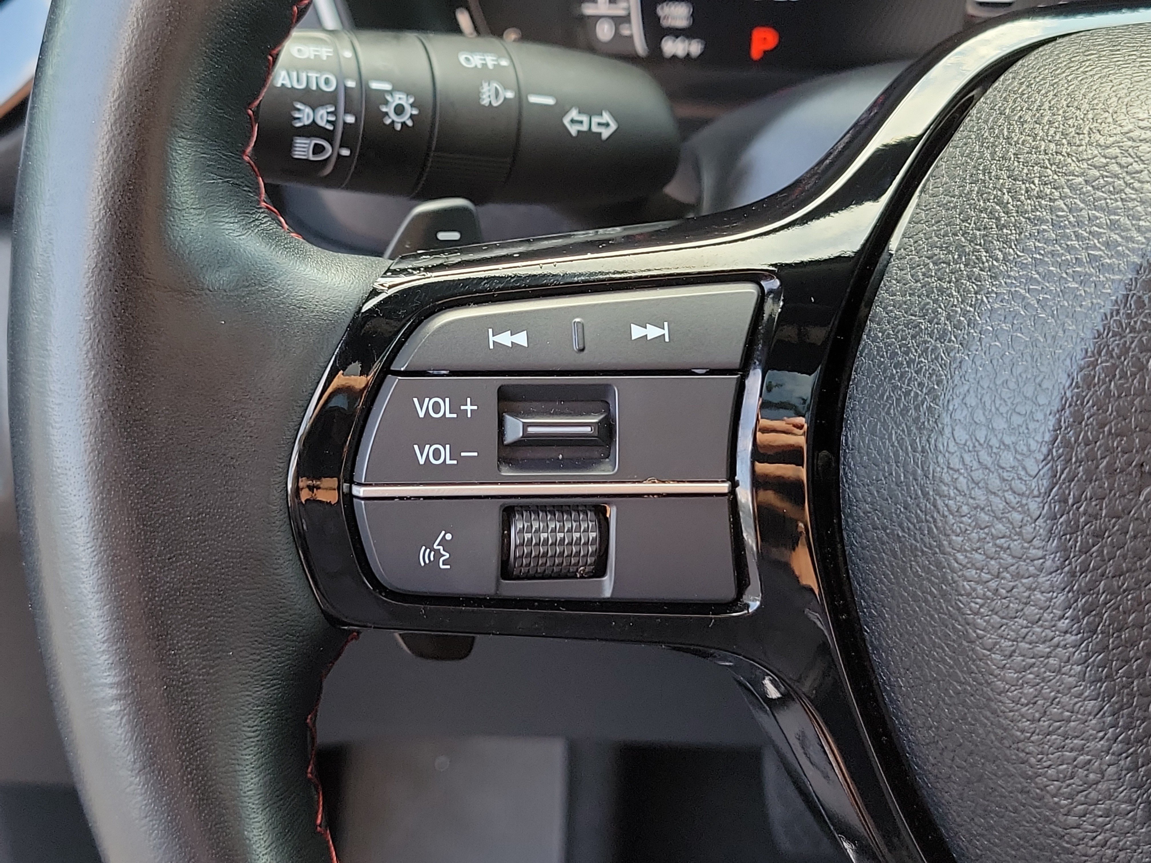 2025 Honda Pilot Black Edition - Photo 57