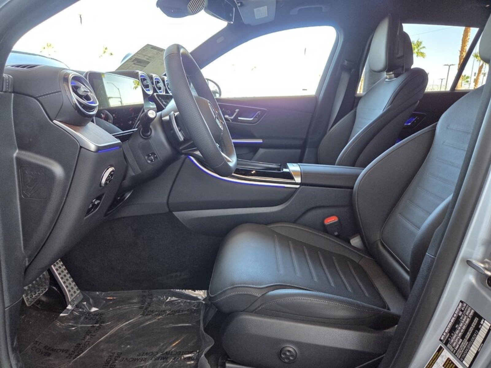 2025 Mercedes-Benz GLC Base - Photo 11