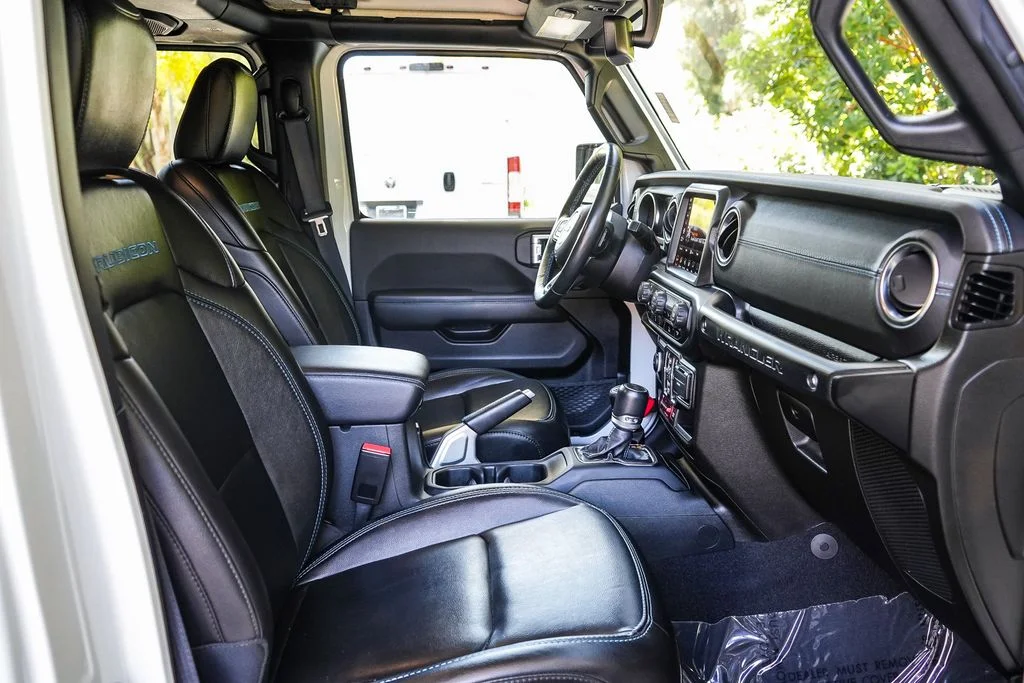 Used 2022 White Jeep Unlimited Rubicon 4xe image 15