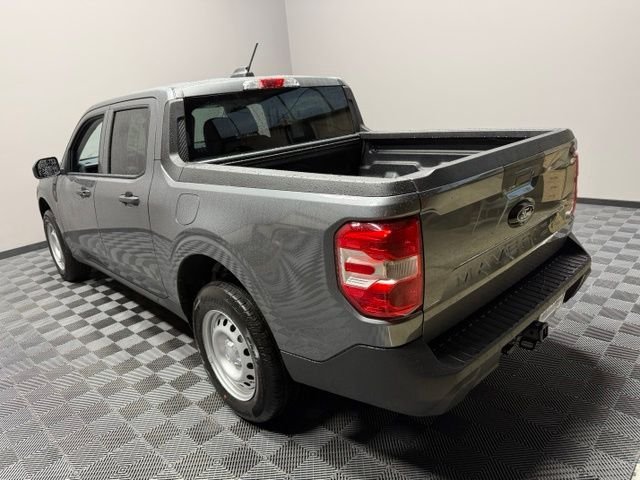 New 2026 Carbonized Gray Metallic Ford XL image 9