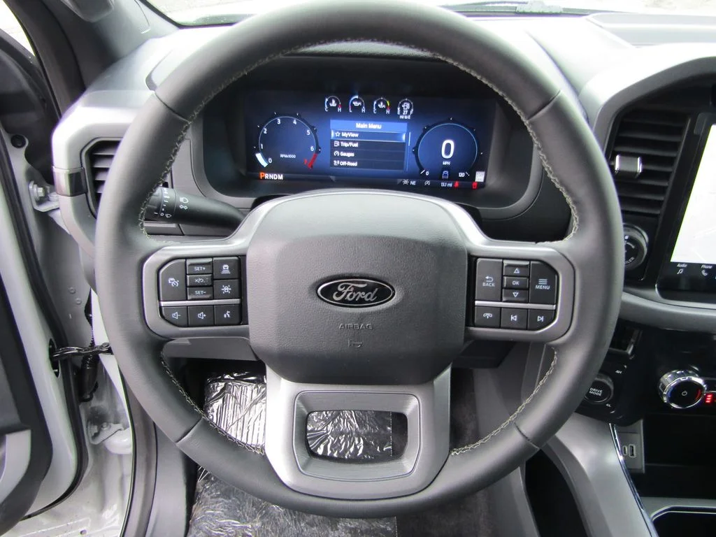 New 2026 Avalanche Ford XLT image 18
