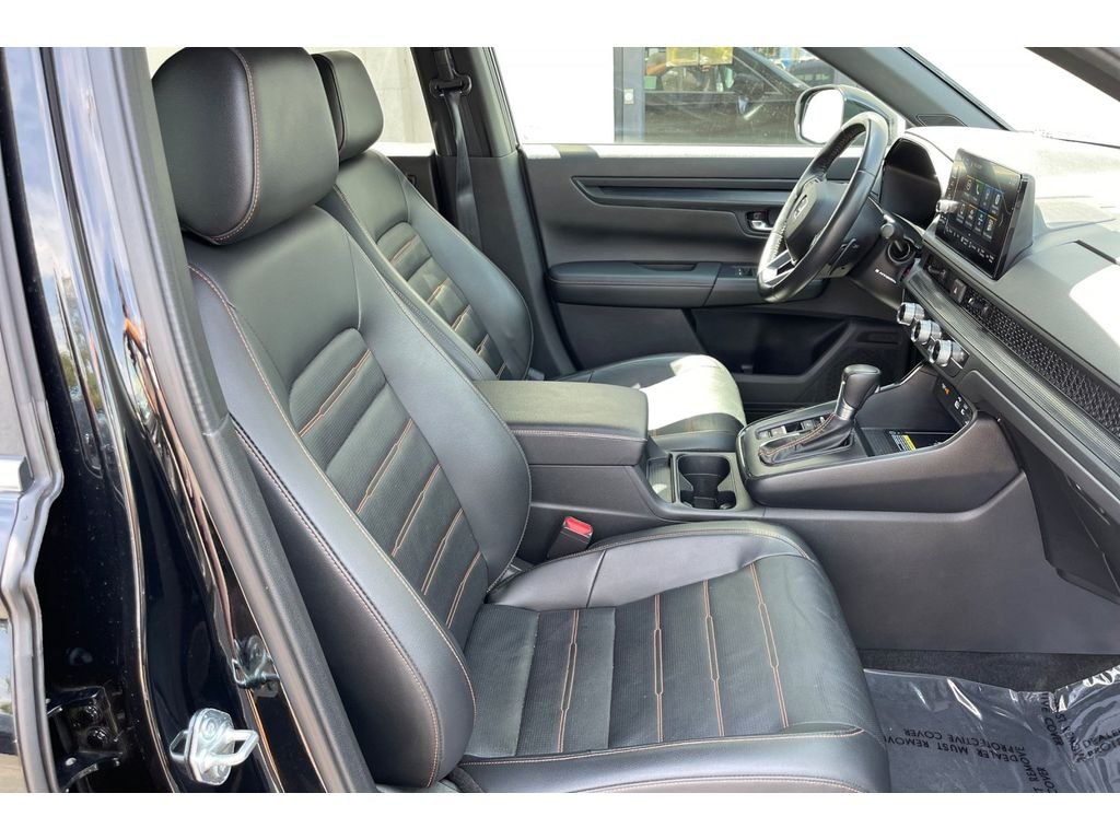Certified Used 2025 CRYSTAL BLACK PEA Honda Sport-L image 19