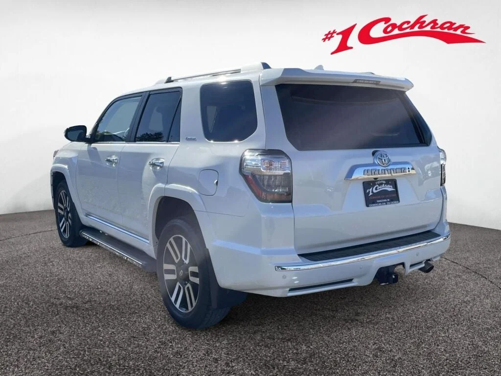 Certified Used 2019 Blizzard Pearl Toyota Limited image 9